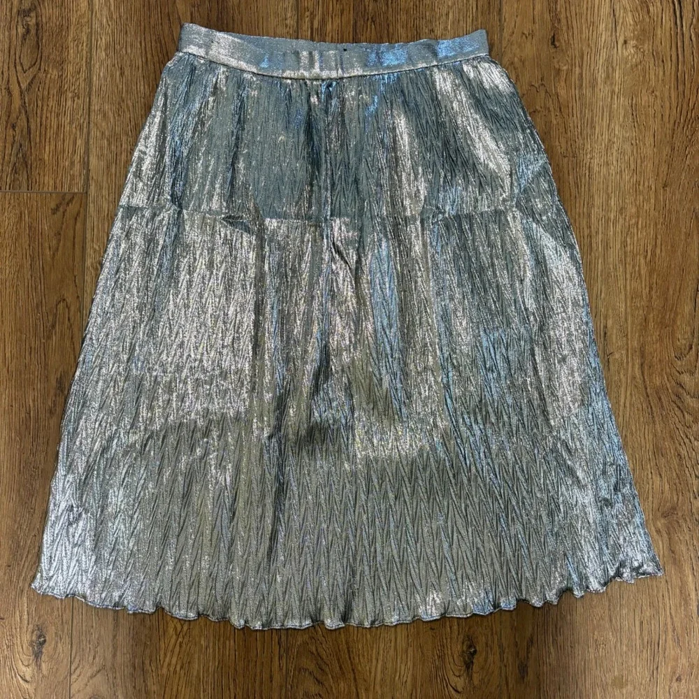 VTG 80s Evan Picone Silver Metallic Crinkle Pleated Midi Skirt ILGWU Made in USA
